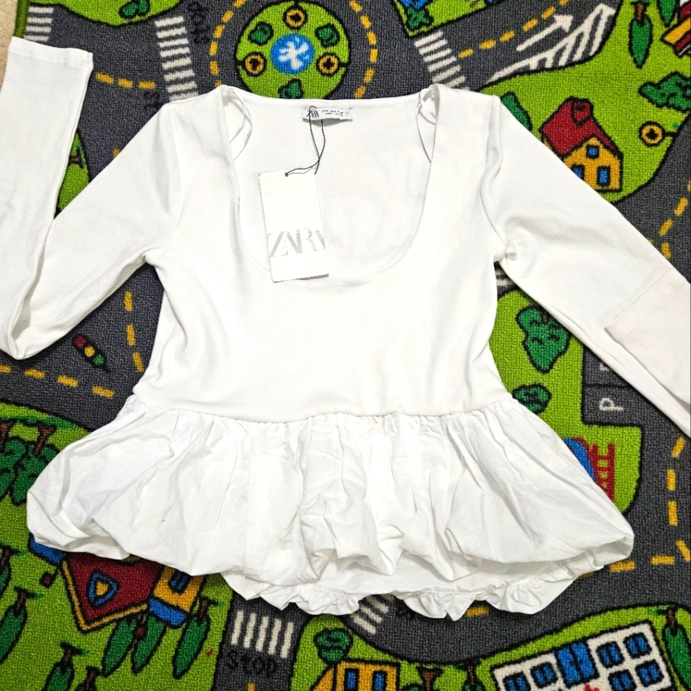 Zara top .